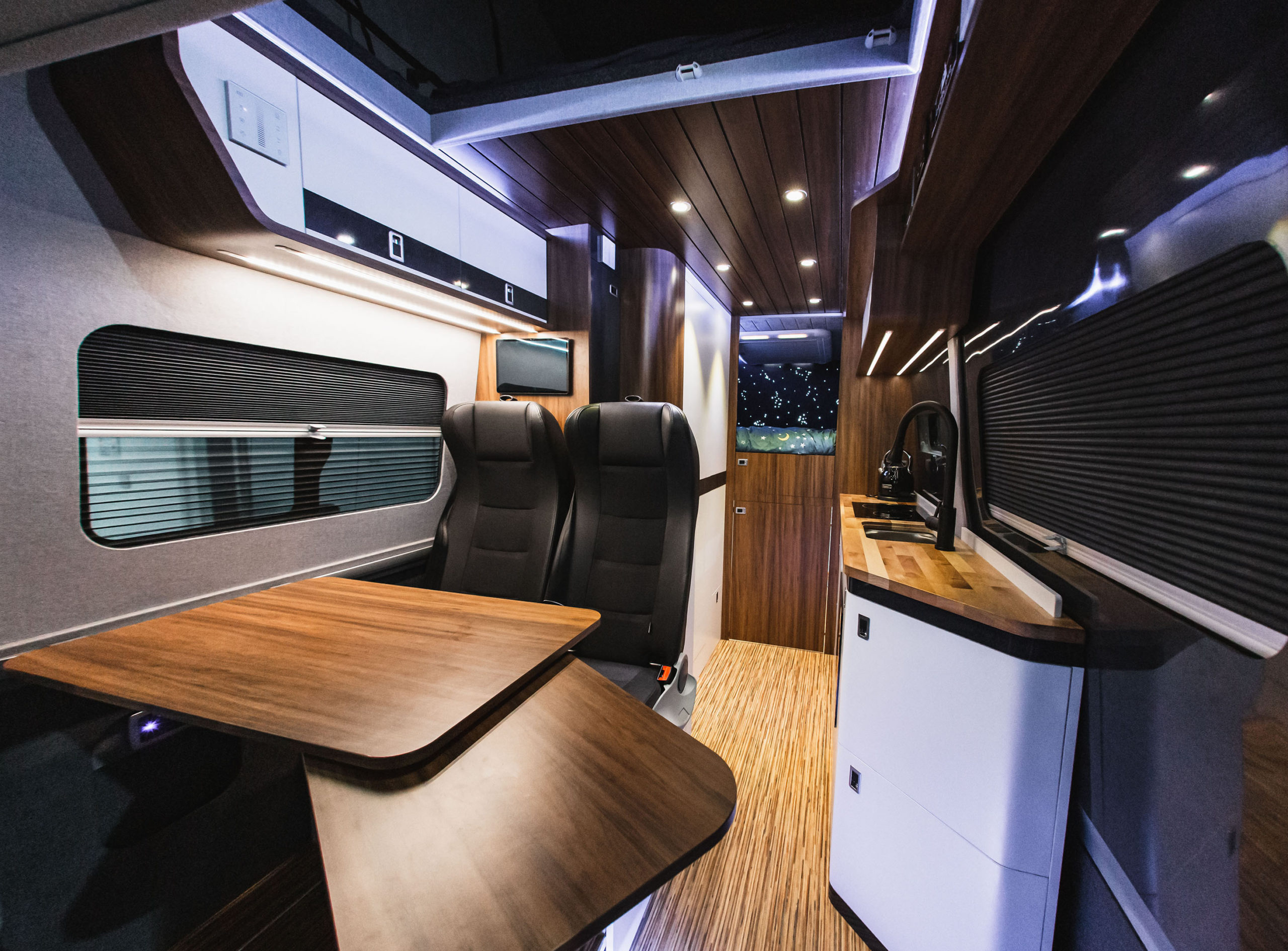 VW Crafter Campervan Trek RV Trek